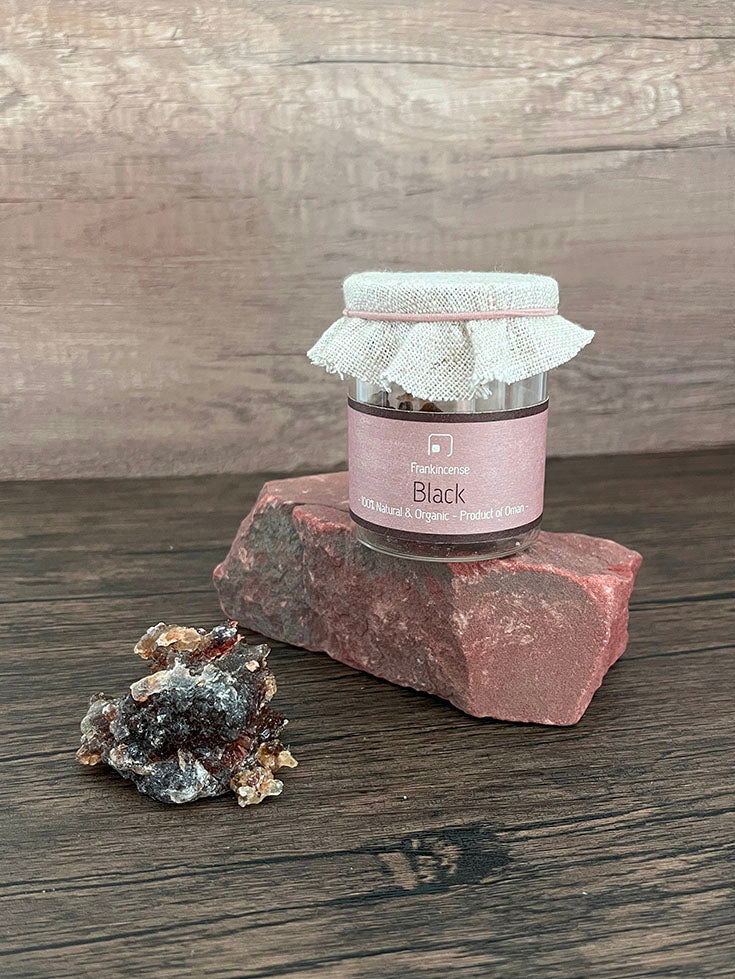 Black Sacra Frankincense Resin Boswellia Sacra Luban Oman HK Hong Kong 乳香樹脂 阿曼 乳香 黑乳香 乳香薩克拉 魯班樹 香港