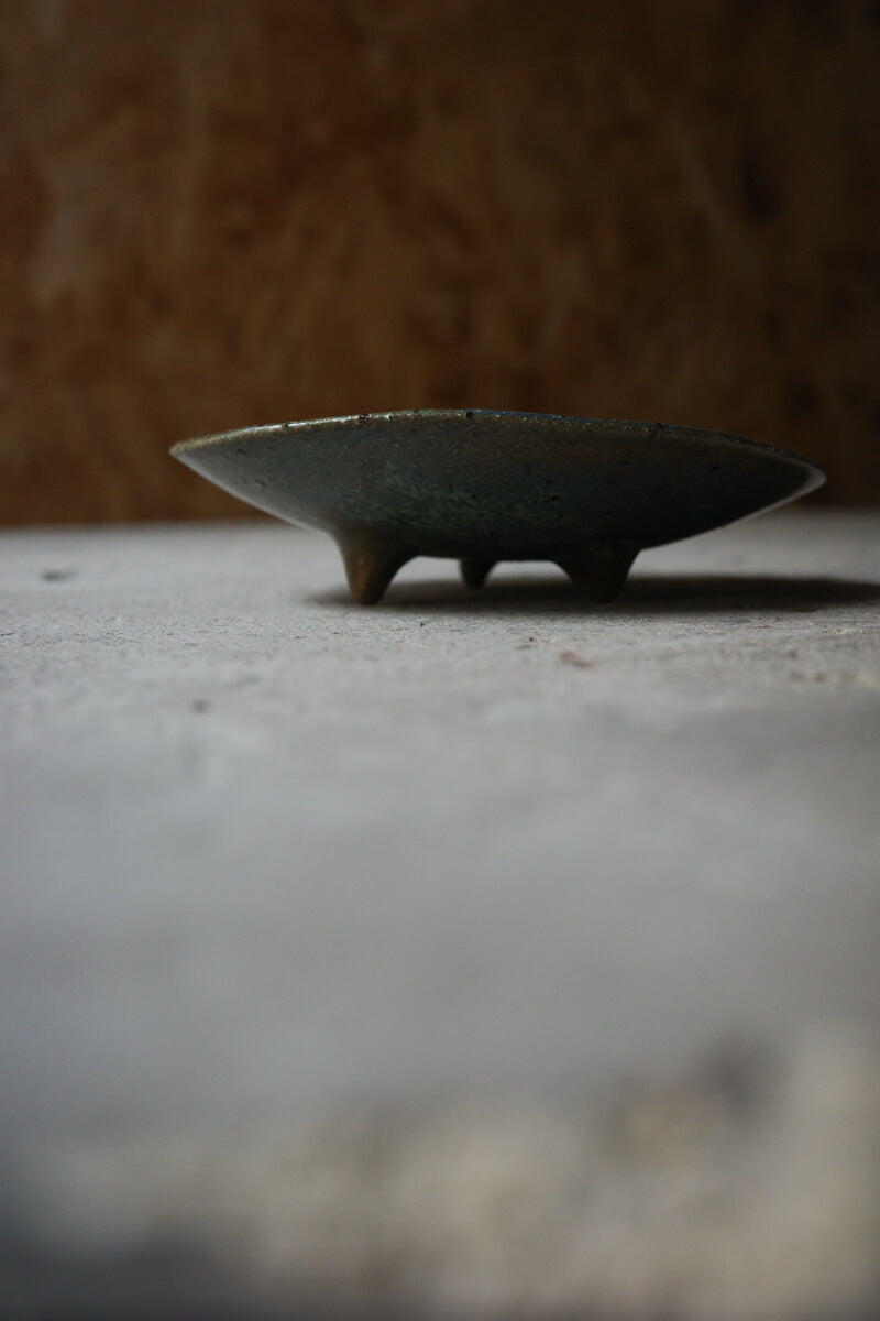 SauHan Studio- Gather Around Incense cone plate